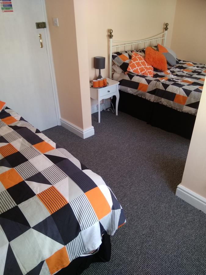 The Castleton Bed & Breakfast Blackpool Exterior foto