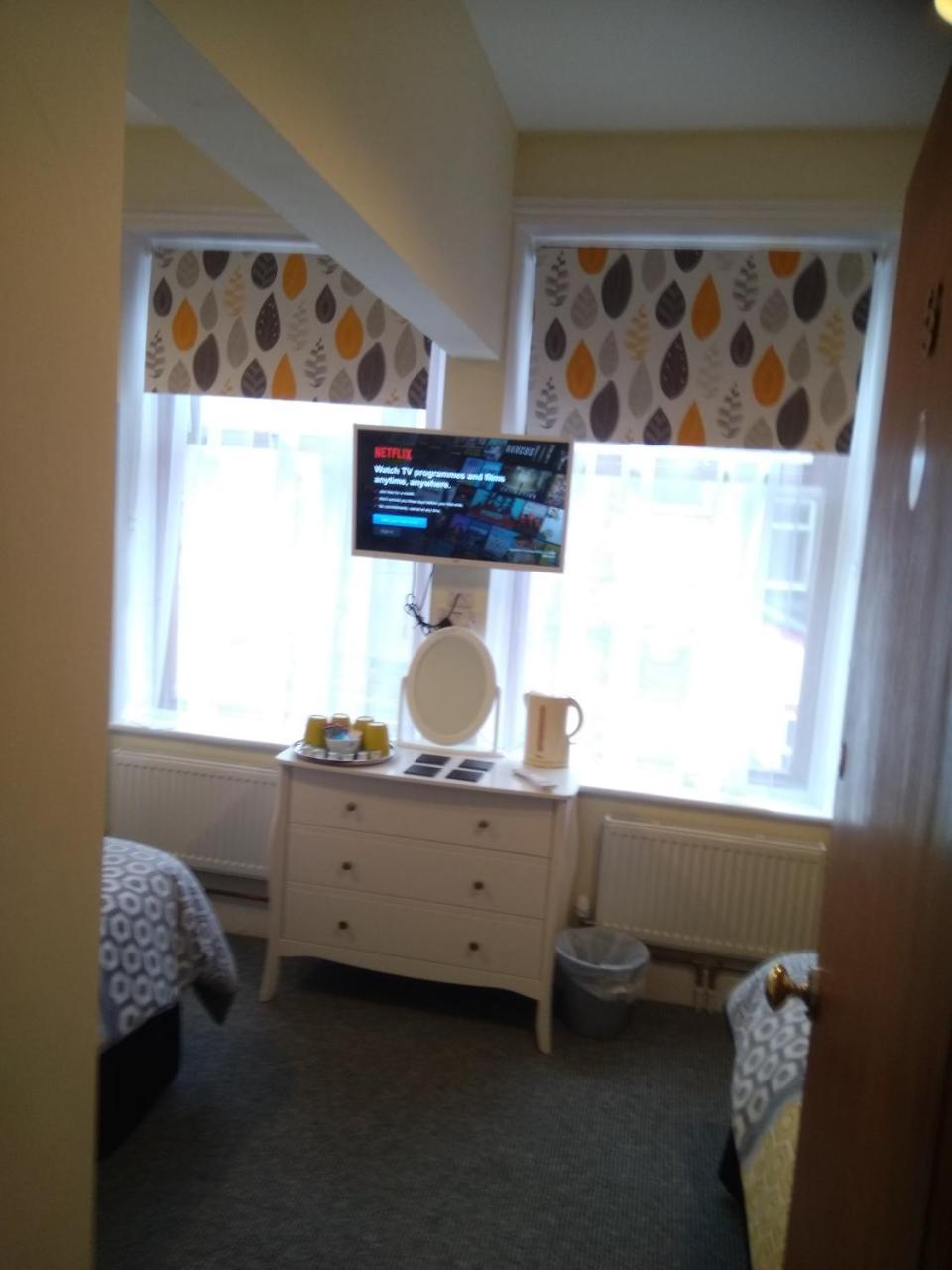 The Castleton Bed & Breakfast Blackpool Exterior foto